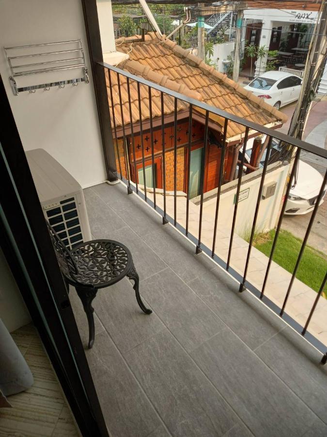 Valentier Cafe And Hotel Chiang Mai Exterior photo